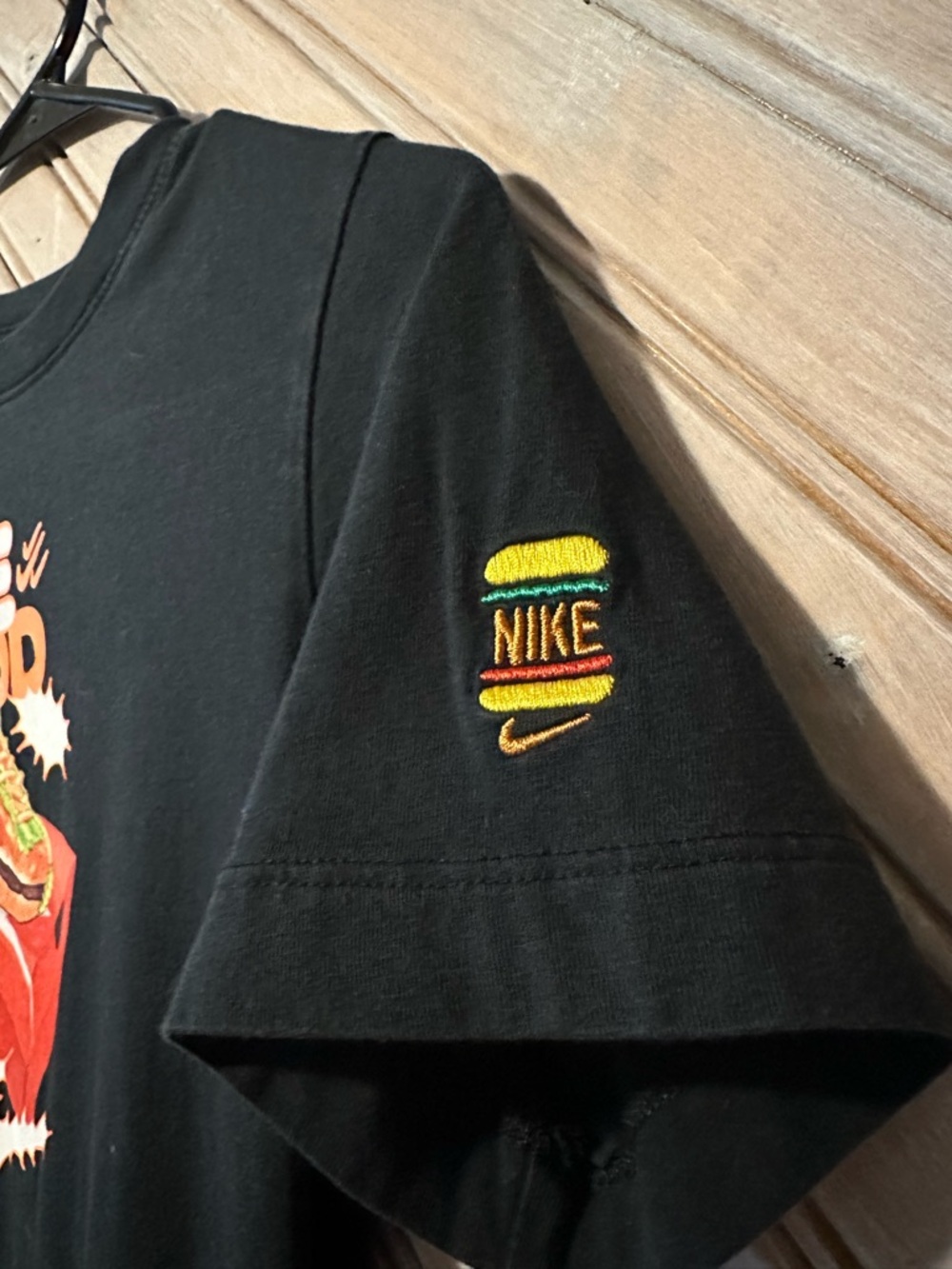 Nike Retro Embroidered Burger Logo ' 'Sole Food' Shoe Graphic Short Sleeve - Picture 3 of 6
